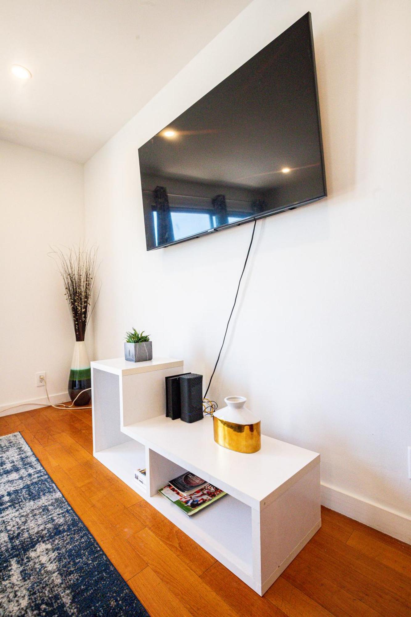 Apartment Renovated Culver Escape Walkable Wfh