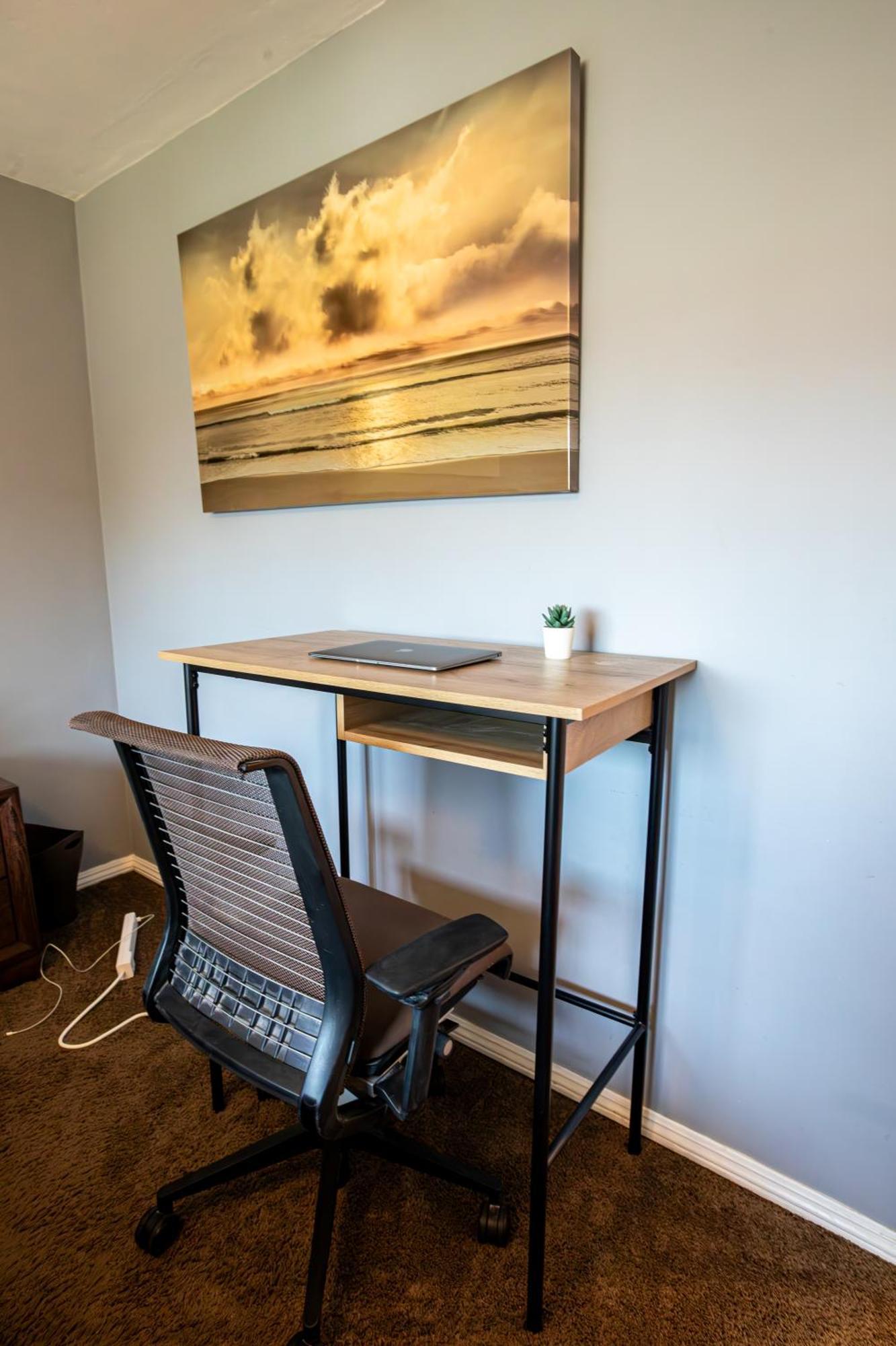 Apartment Renovated Culver Escape Walkable Wfh *